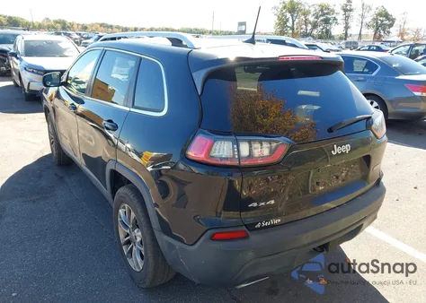 2019 Jeep Cherokee Latitude Plus 4X4 из США, поврежденный, VIN 1C4PJMLX8KD239805